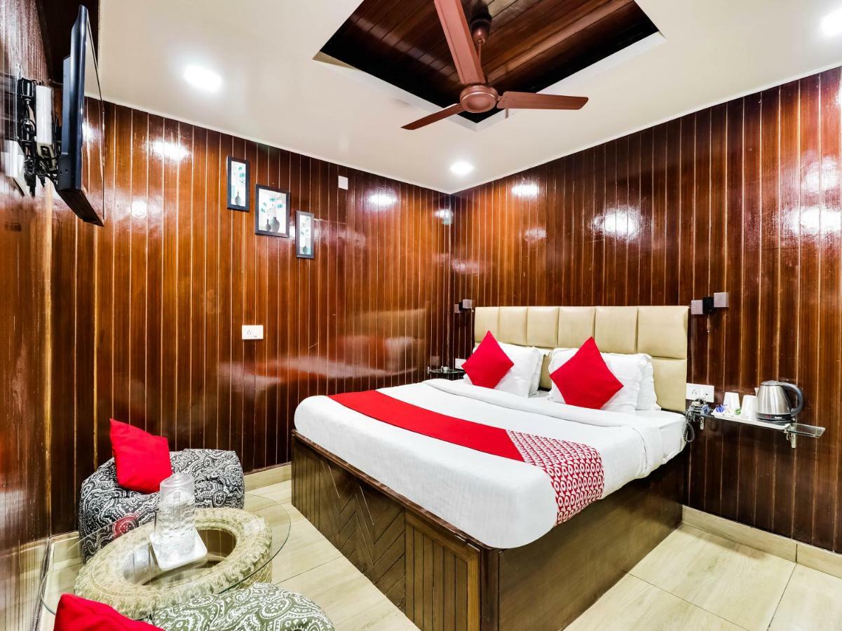 Oyo 3361 Hotel Kapital Shimla Bagian luar foto