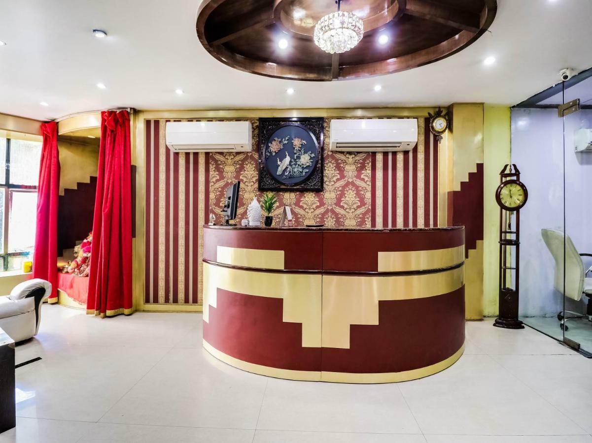 Oyo 3361 Hotel Kapital Shimla Bagian luar foto